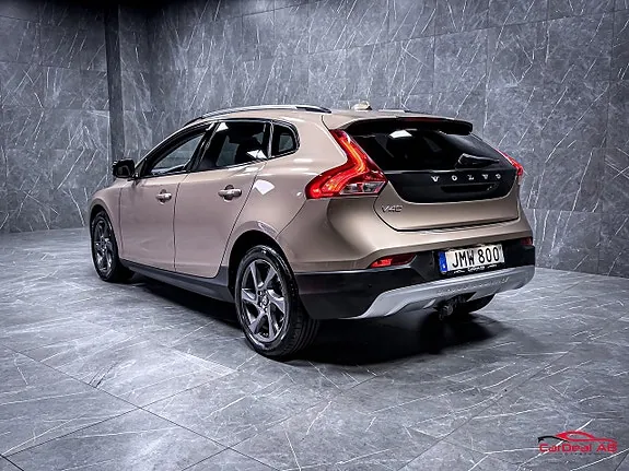 Volvo V40 Cross Country 2015 photo 5