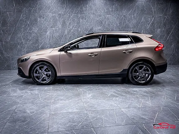 Volvo V40 Cross Country 2015 photo 4
