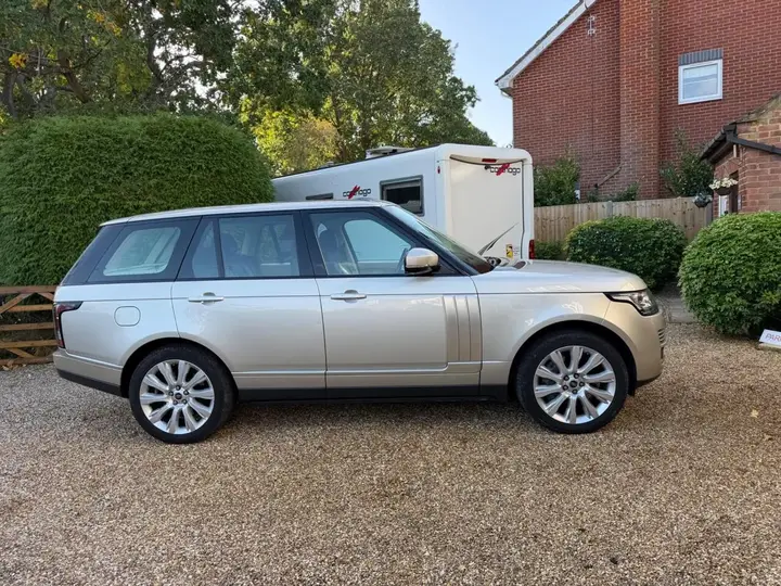 Land Rover Range Rover 2013 photo 5