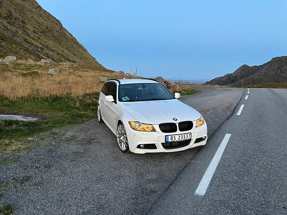 BMW 316D 2011 photo 2