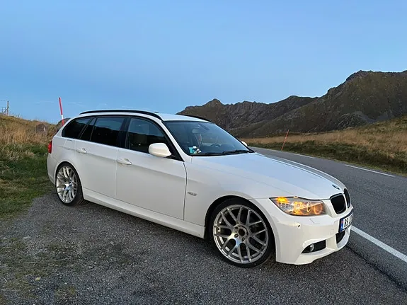 BMW 316D 2011 photo 4