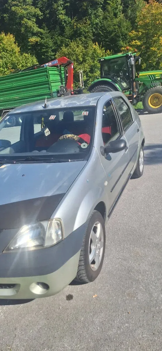 Dacia Logan 2006 photo 3