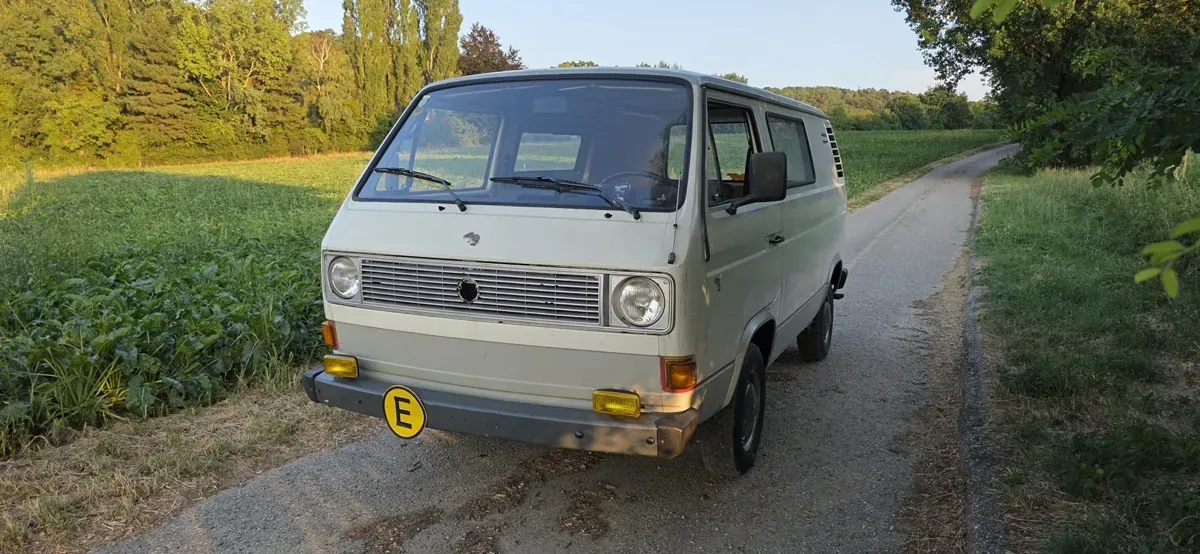 Volkswagen T3 1979 photo 2