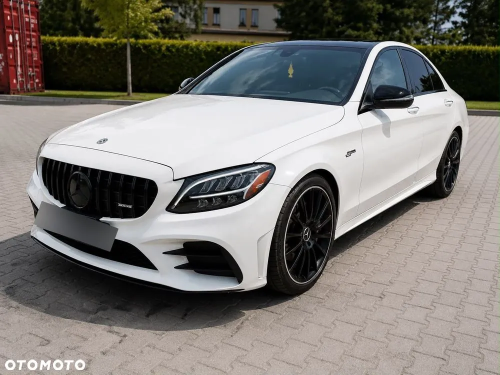 Mercedes-Benz C-Class 2019 photo 2