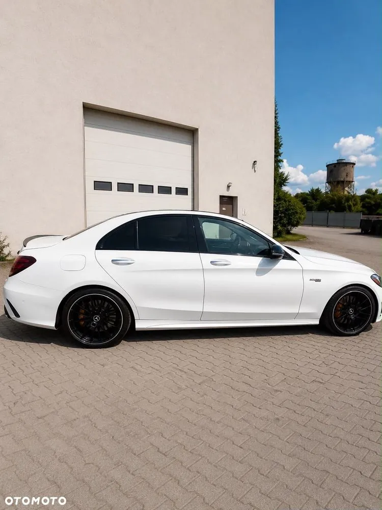 Mercedes-Benz C-Class 2019 photo 4