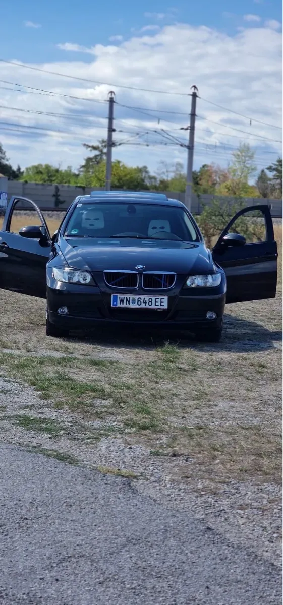 BMW 318I