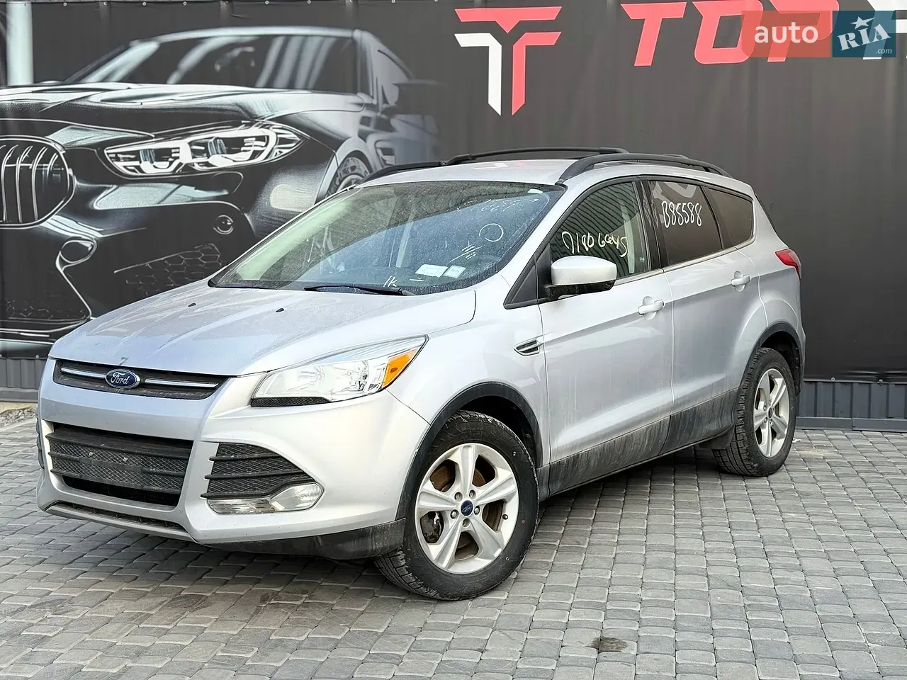 Ford Escape 2016 photo 2