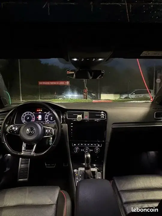 Volkswagen Golf 2018 photo 2