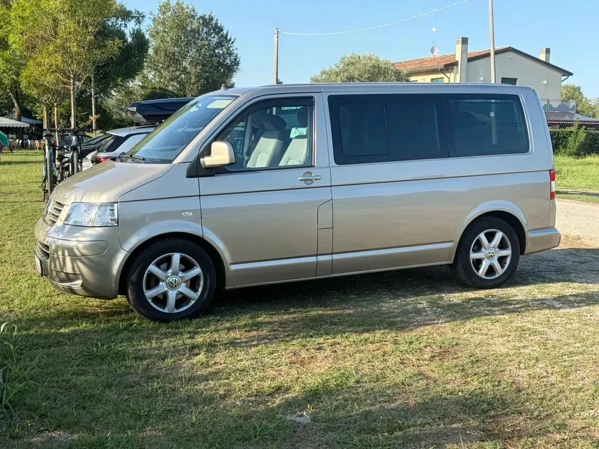 Volkswagen T5