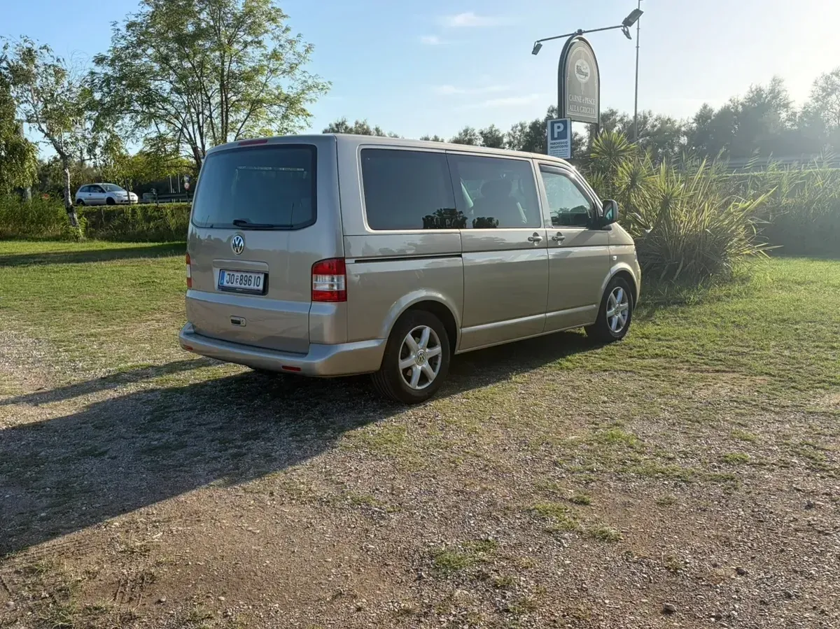 Volkswagen T5 2007 photo 3