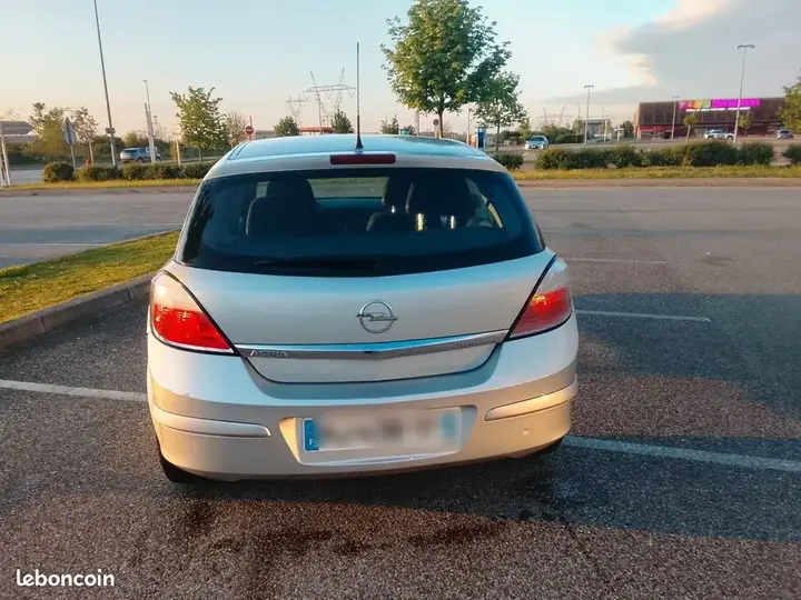 Opel Astra 2005 photo 3