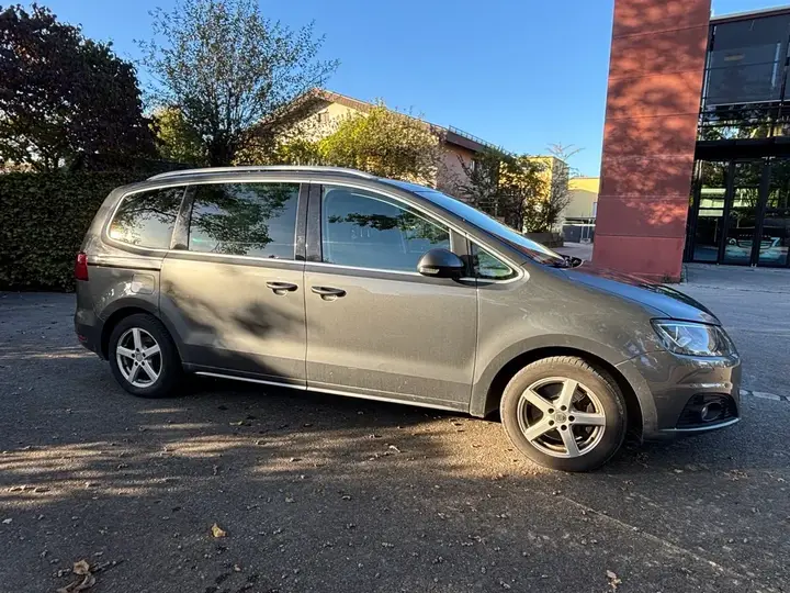 Seat Alhambra 2016 photo 2