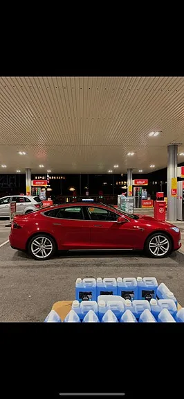 Tesla Model S 2014 photo 3