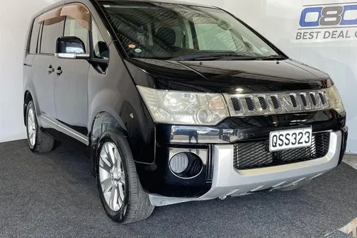 Mitsubishi Delica