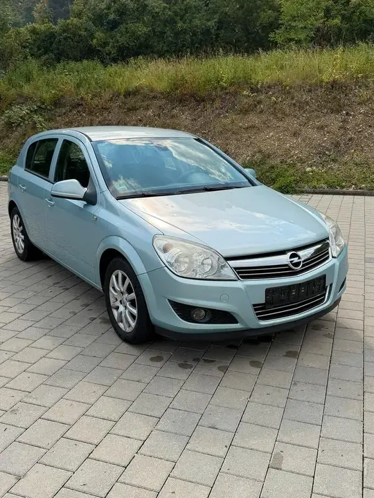 Opel Astra H