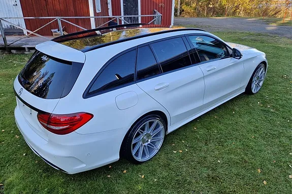Mercedes-Benz C220