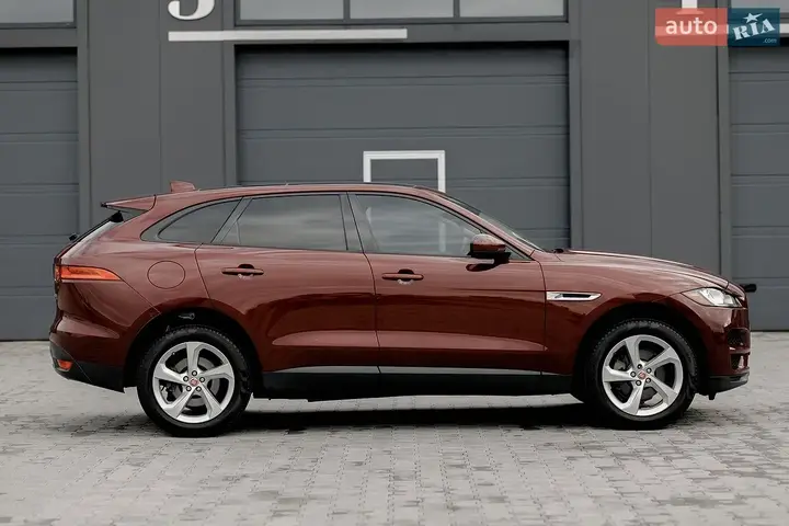 Jaguar F-Pace 2016 photo 3