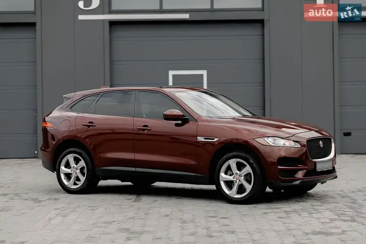Jaguar F-Pace 2016 photo 2