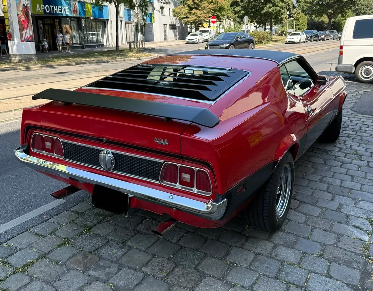 Ford Mustang 1973 photo 2