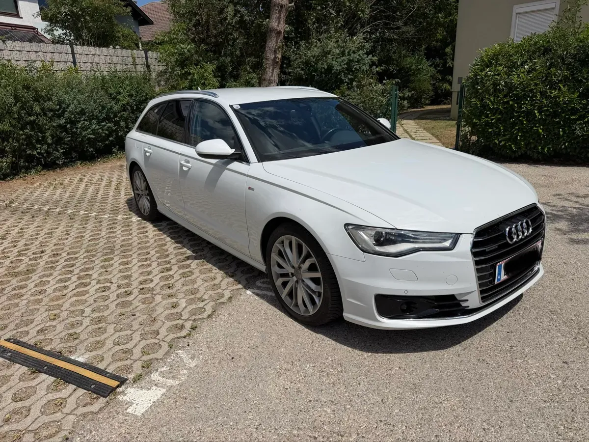 Audi A6 Avant 2015 photo 2