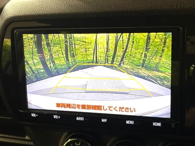 Toyota Vitz 2019 photo 4
