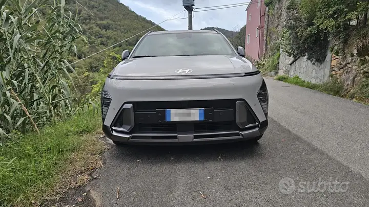 Hyundai Kona 2023 photo 2