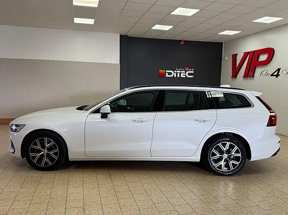 Volvo V60 2023 photo 4