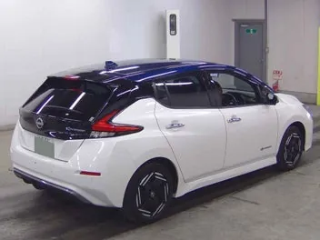 Nissan Leaf 2022 photo 4