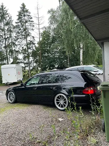 Mercedes-Benz E 200 2007 photo 3