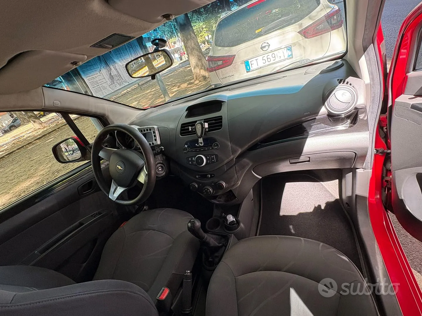 Chevrolet Spark 2012 photo 4