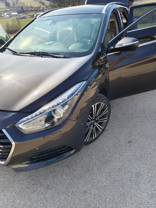 Hyundai I40