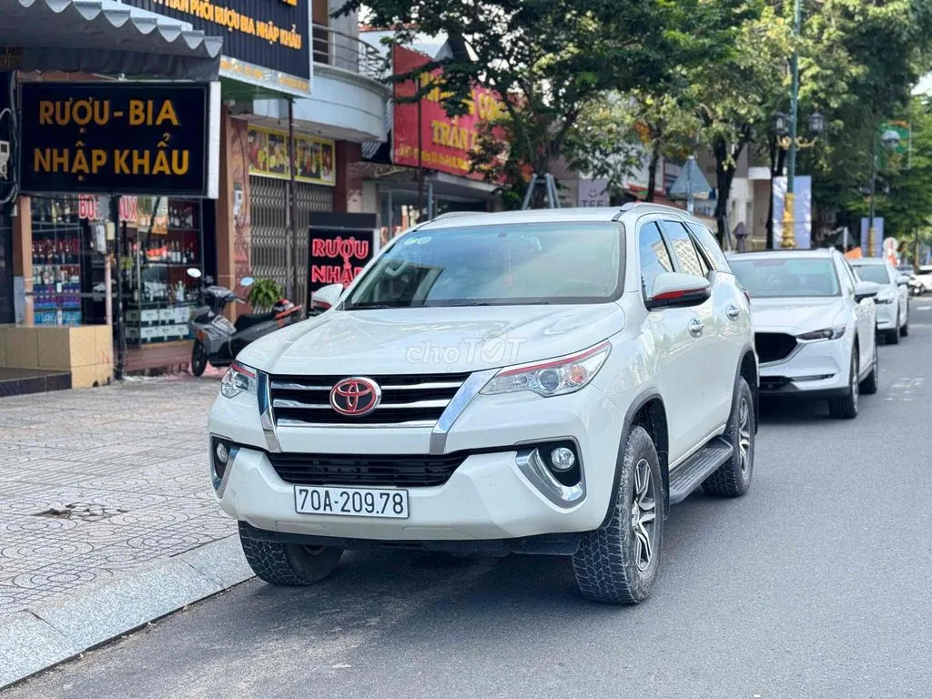 Toyota Fortuner 2019 photo 2