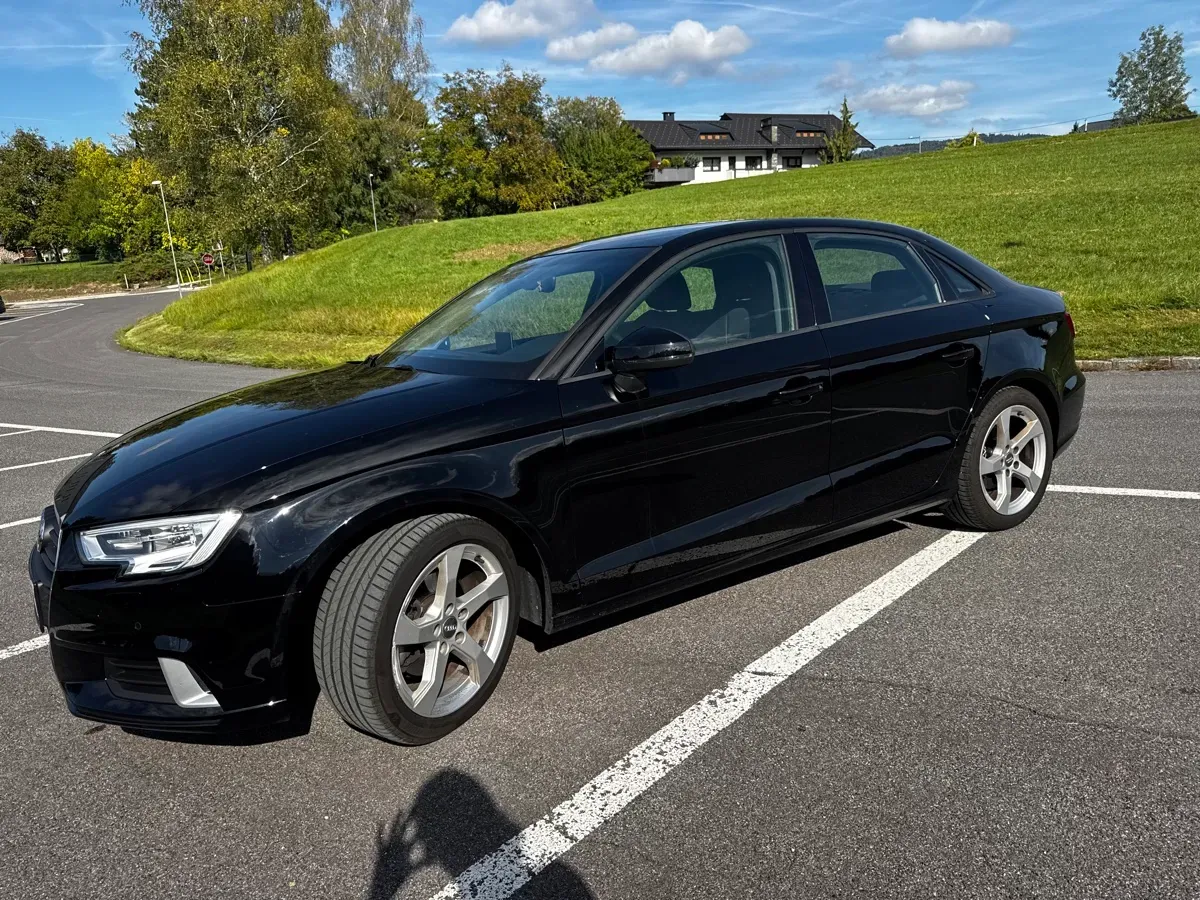 Audi A3 2020 photo 2