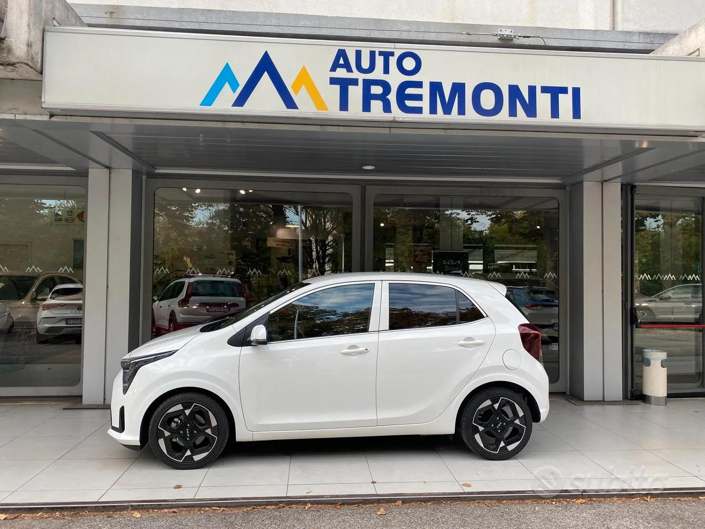 Kia Picanto 2024 photo 2