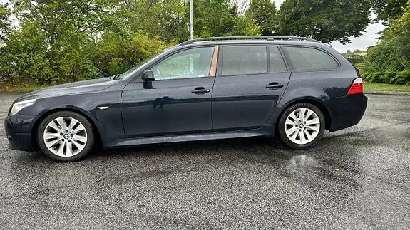 BMW 5 Series 2009 photo 4