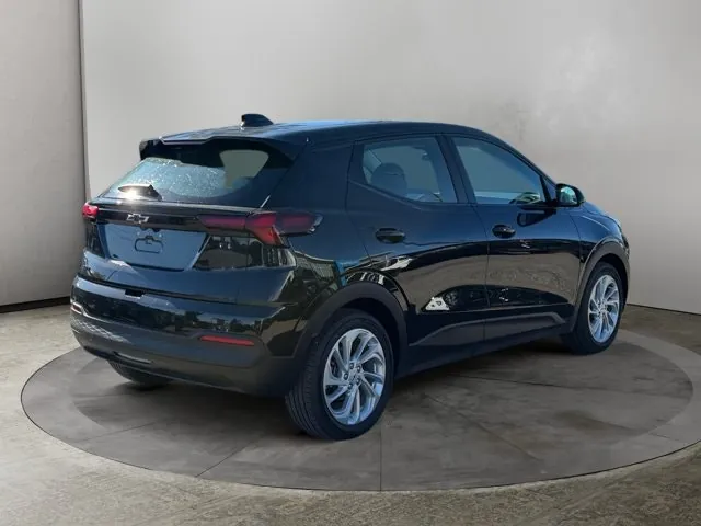 Chevrolet Bolt 2027 photo 5