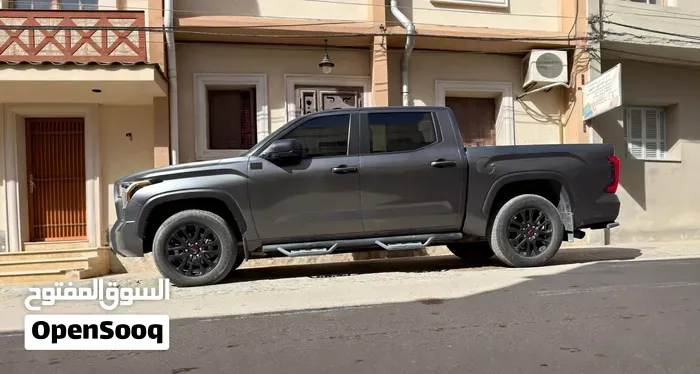 Toyota Tundra 2025 photo 3
