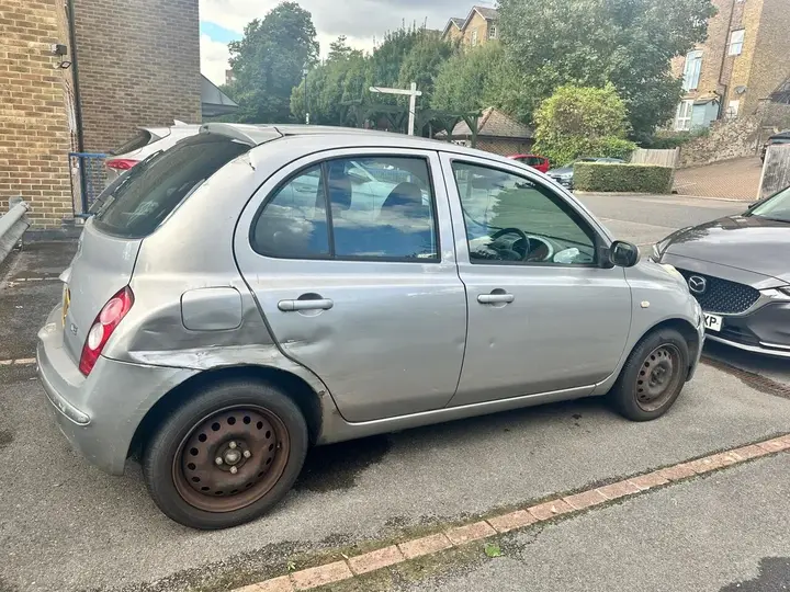Nissan Micra 2007 photo 5