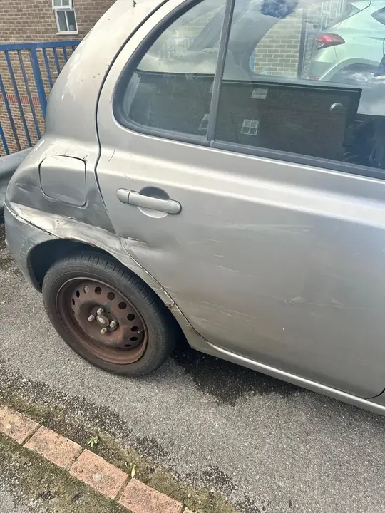 Nissan Micra 2007 photo 2