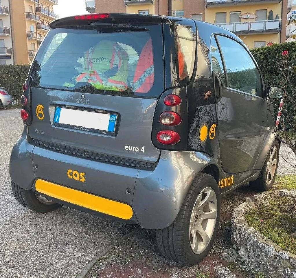 Smart Fortwo 2005 photo 2