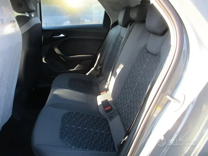 Audi A1 2026 photo 5
