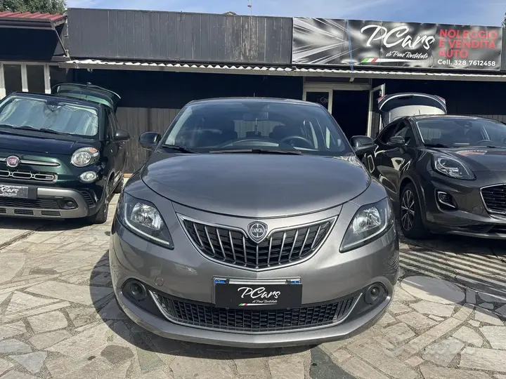 Lancia Ypsilon 2022 photo 3