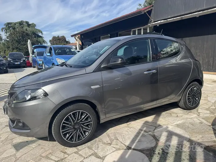 Lancia Ypsilon 2022 photo 4