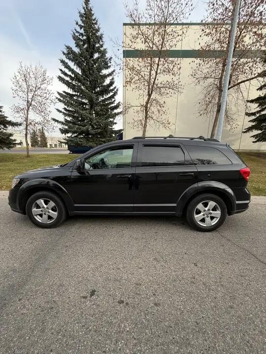 Dodge Journey 2012 photo 5
