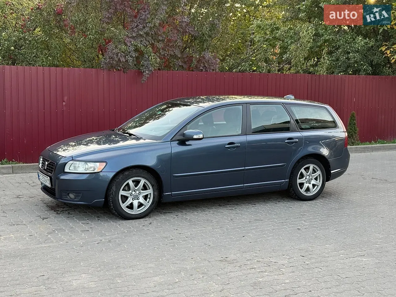 Volvo V50 2010 photo 3