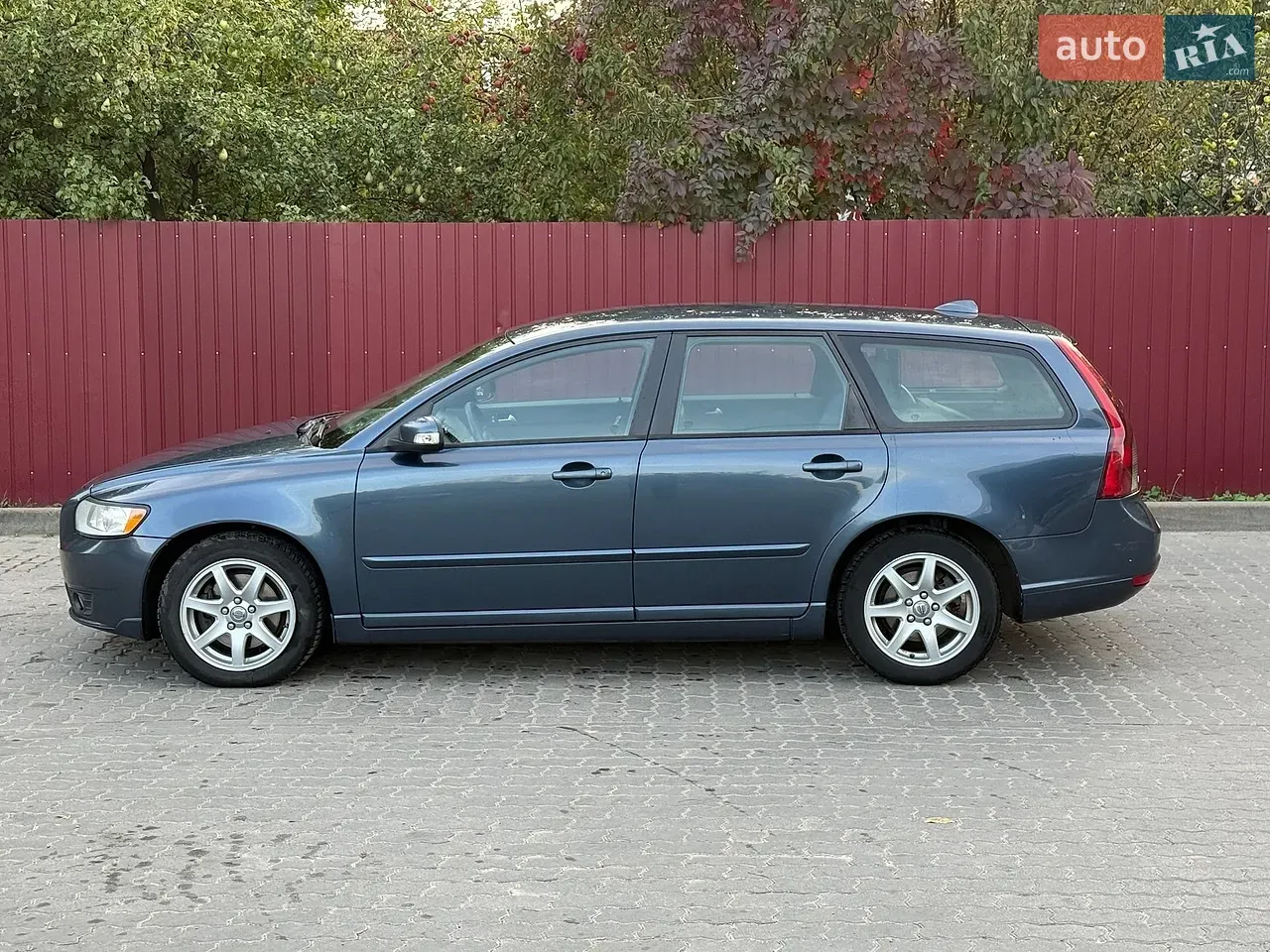 Volvo V50 2010 photo 4