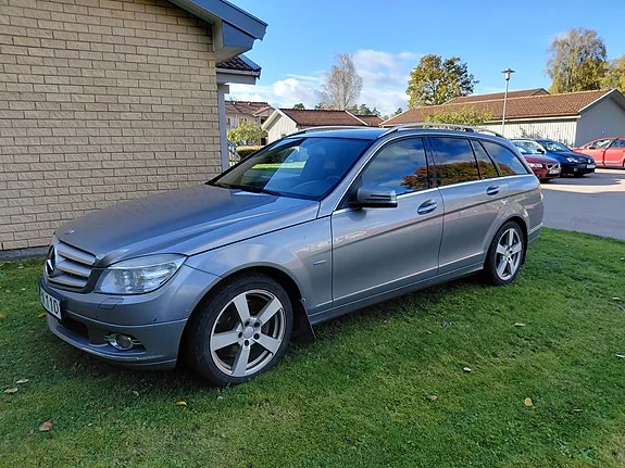 Mercedes-Benz C350 2010 photo 3