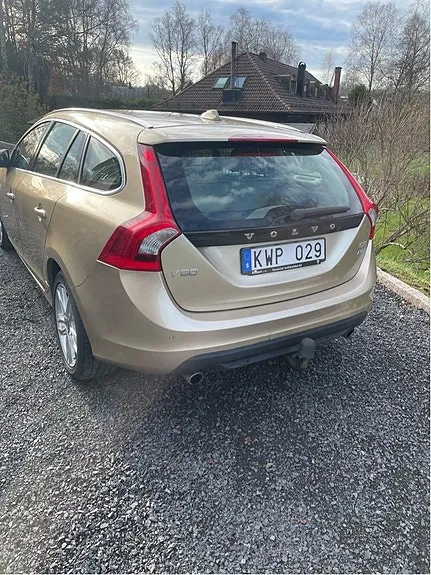 Volvo V60 2011 photo 5