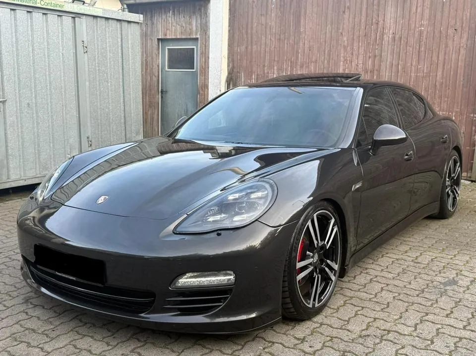 Porsche Panamera