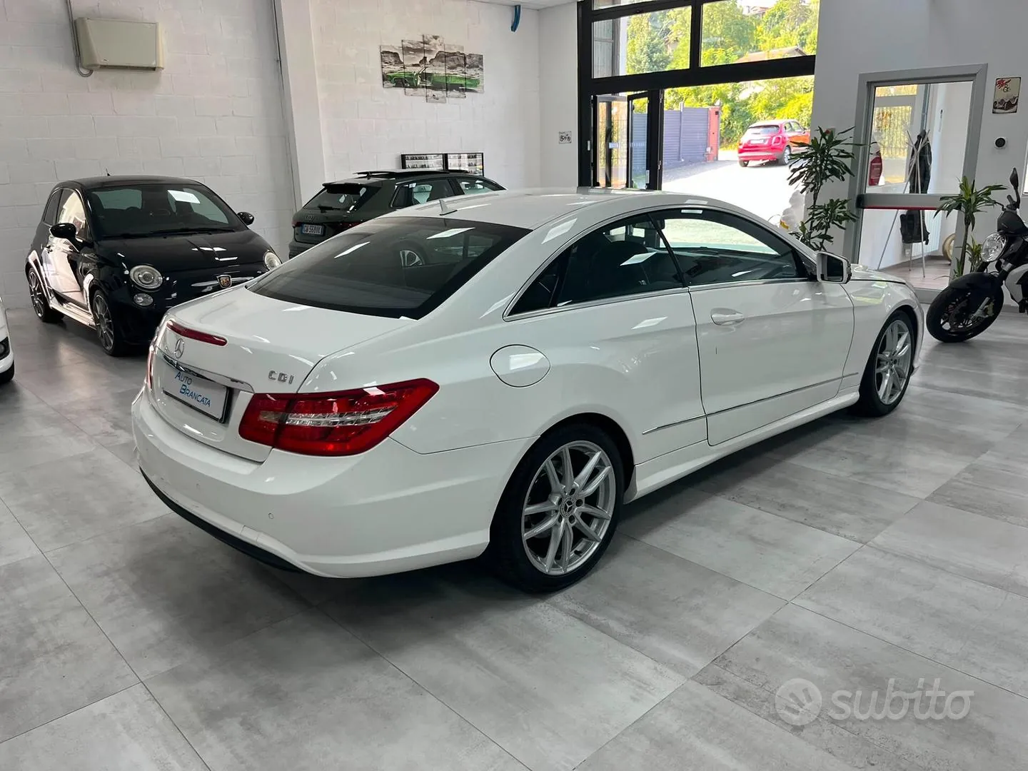 Mercedes-Benz E 220 Coupe 2013 photo 5